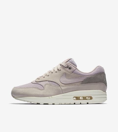 air max 1 pinnacle