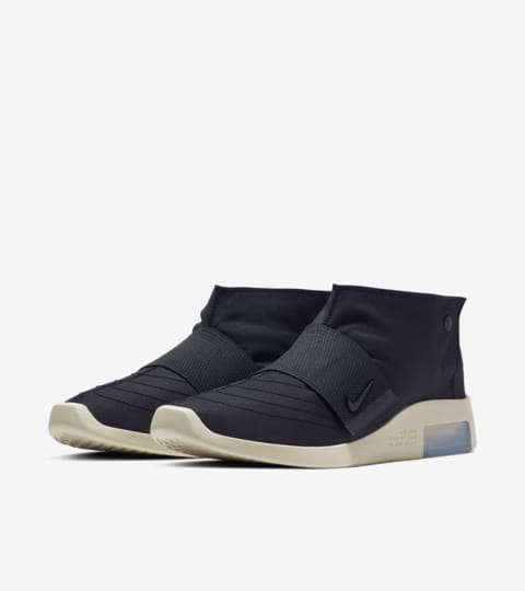 nike air fear of god moc