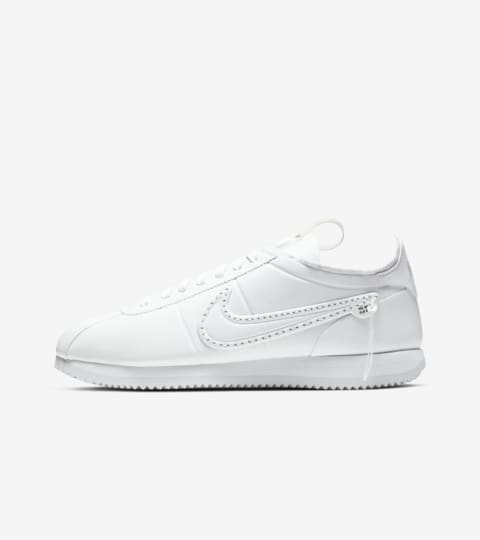 nike cortez noise cancelling