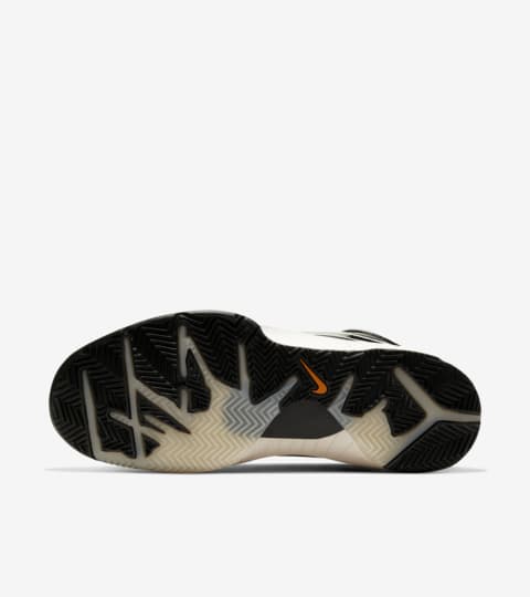 nike kobe 13 beige