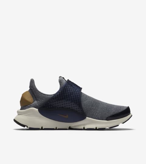 nike sock dart beige