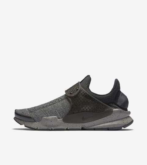 buy nike sock dart