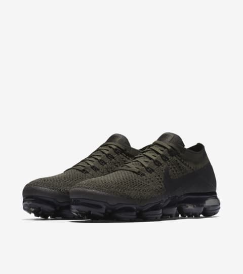 vapormax militari