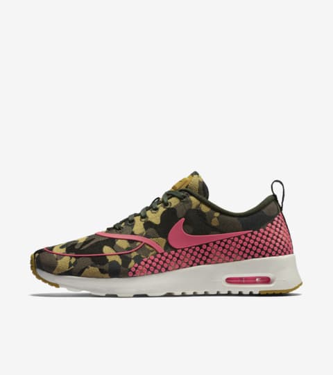 nike women's camouflage shoes