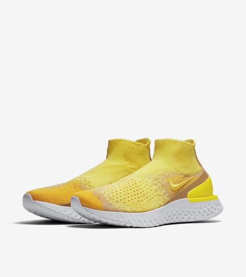 nike rise react yellow
