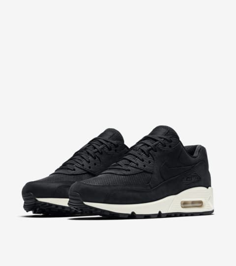 nike air max 90 pinnacle