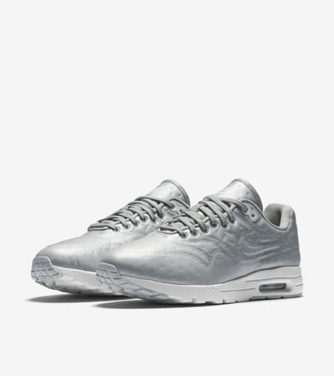 air max 1 silver