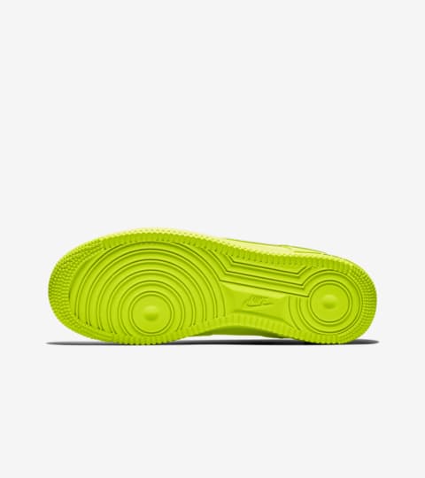 air force 1 lv8 utility volt