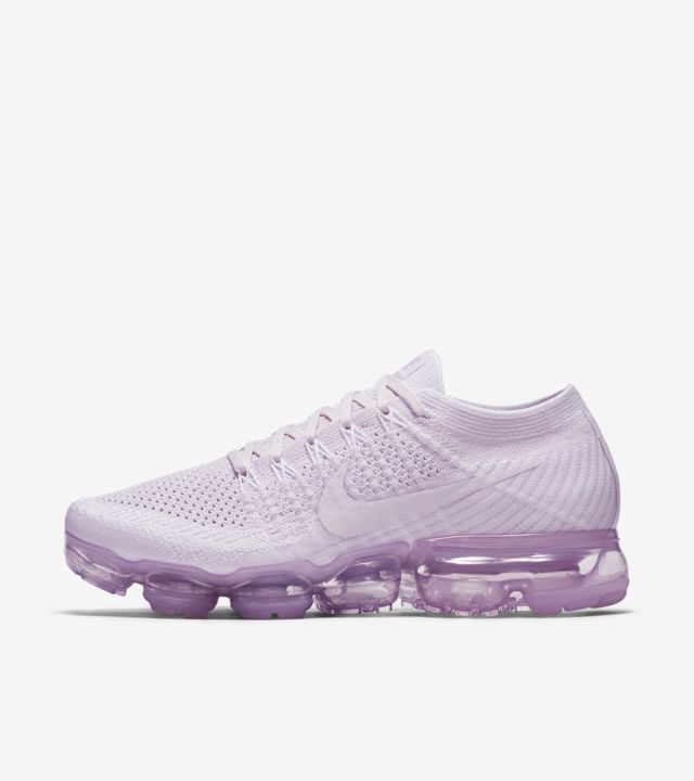 nike air vapormax flyknit violet