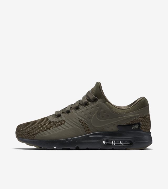 {keywor d} air max zero nike
