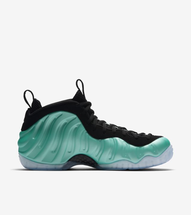 Nike foamposites Zilver