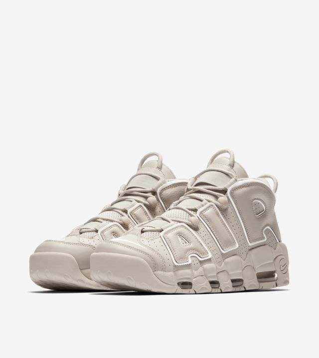 nike air uptempo beige