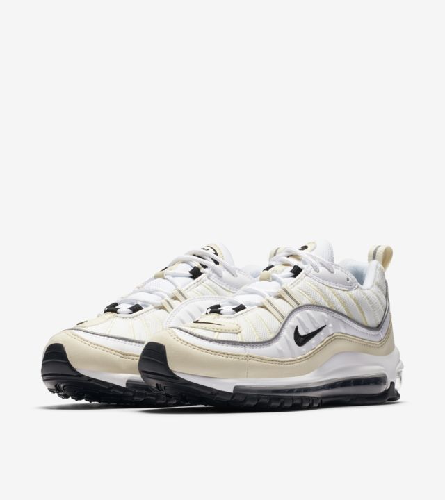 Hmeromhnia Kykloforias Toy Gynaikeioy Nike Air Max 98 White Amp