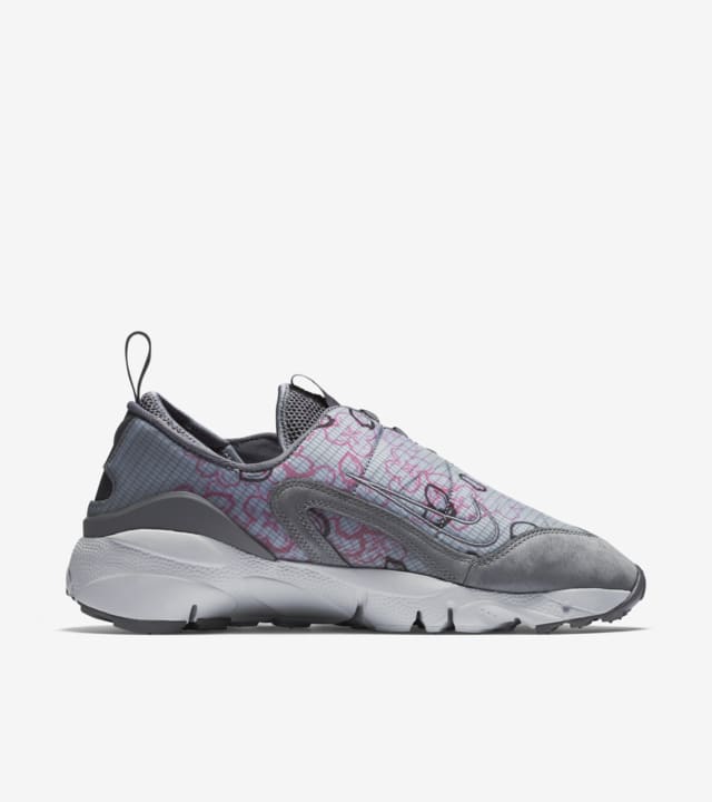 nike air footscape motion sakura