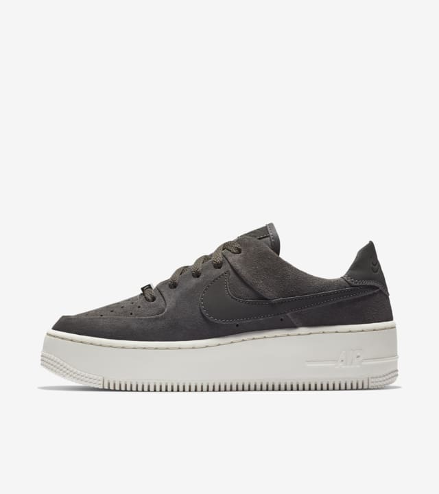 women's af1 sage low