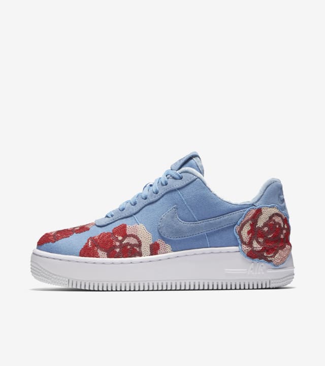 air force 1 upstep force is female