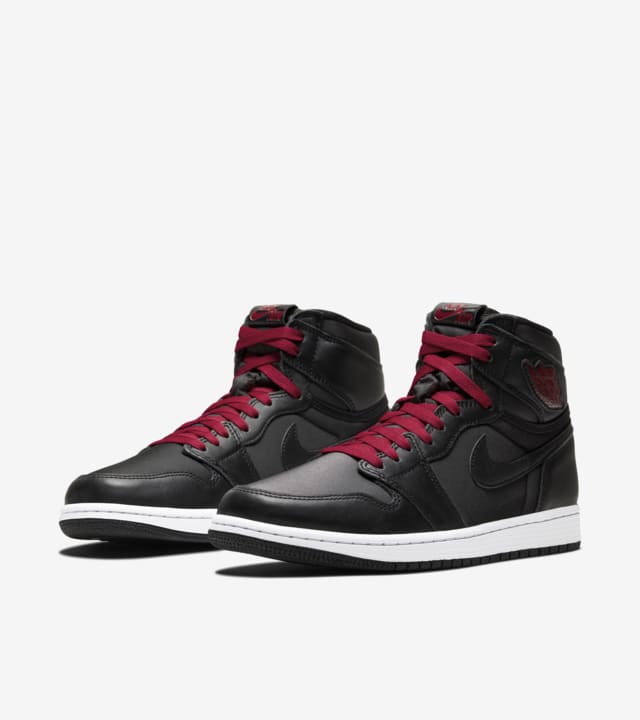 nike jordan shoes black and red