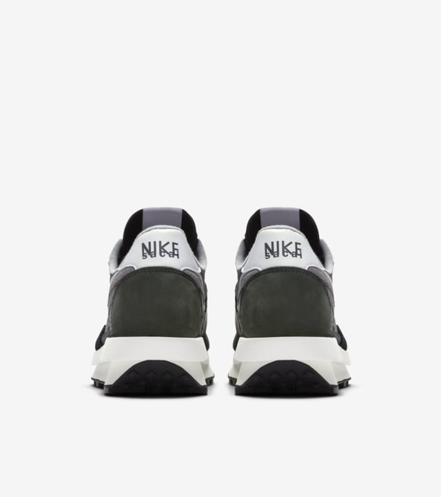 nike x sacai online shop