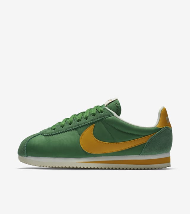nike shoes green and yellow
