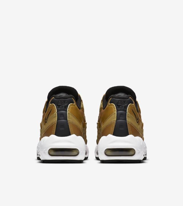 nike 95 gold