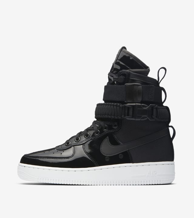 WMNS Nike SF AF-1 'The Force Is Female 