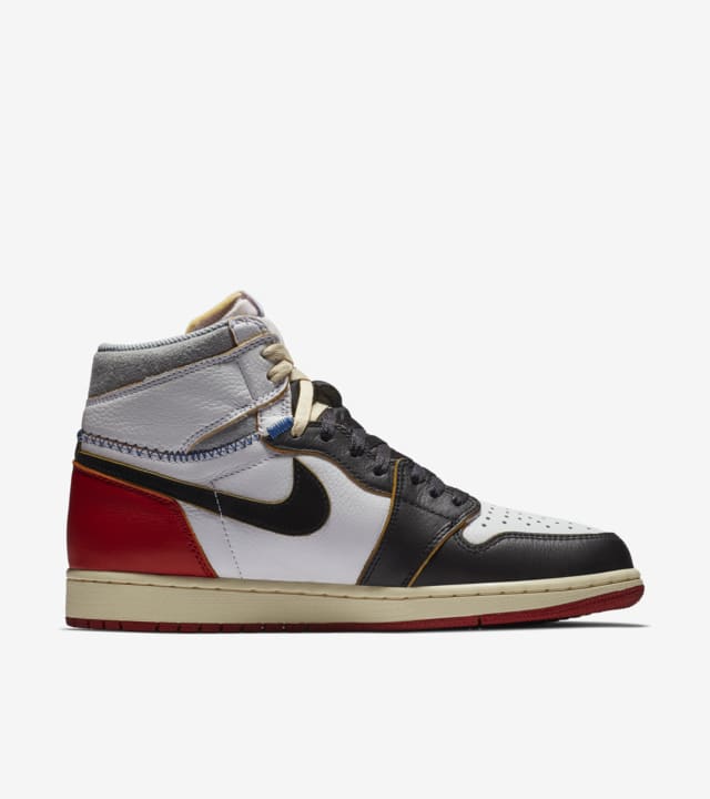 red black white nike shoes
