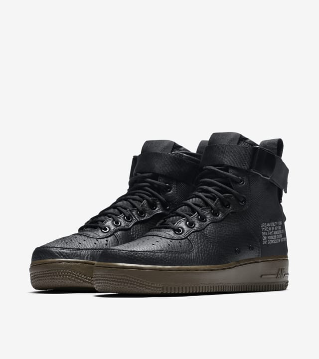 nike af1 mid black