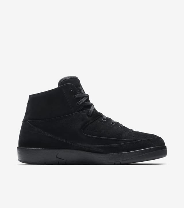 jordan 2 triple black