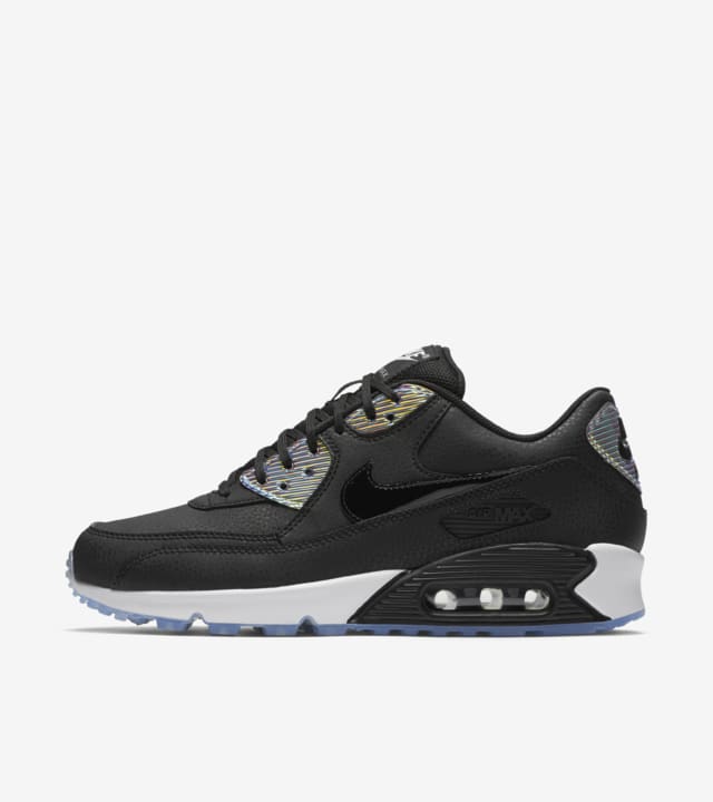 nike air max 90 womens black and gold