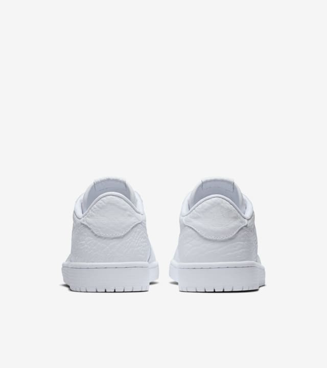 nike air jordan 1 retro low triple white