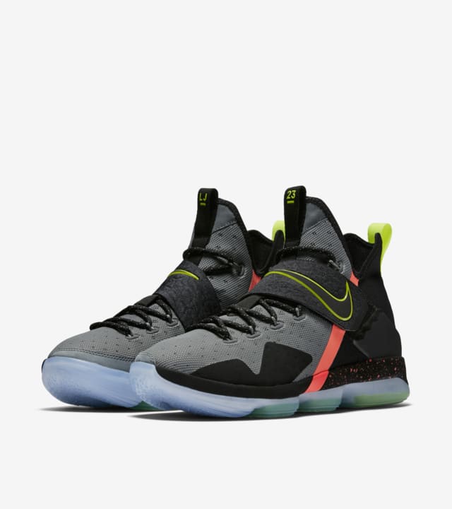 nike lebron 14 prezzo basso