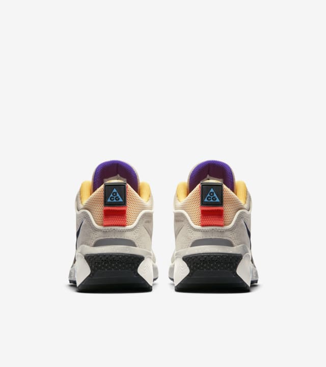 nike acg dog mountain summit white black laser orange