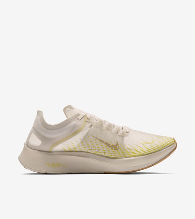 nike zoom fly sp yellow