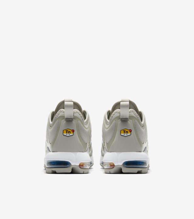 nike air max plus tn ultra grau