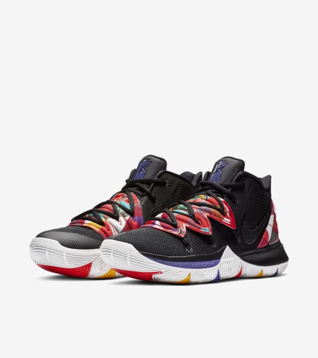 Nike Kyrie 5 'Blk Mgc' Nike Sole Collector