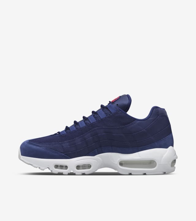 blue and white nike air max 95