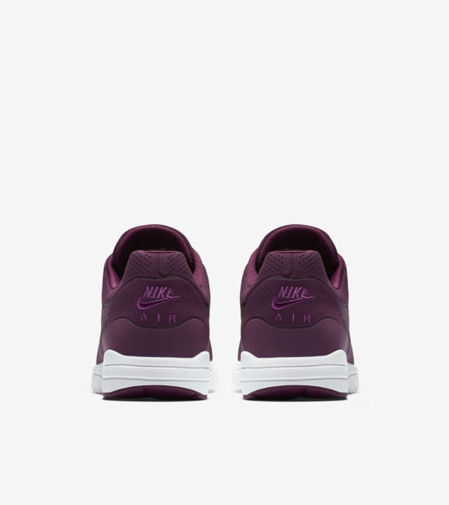 Women S Nike Air Max 1 Ultra Moire Mulberry Nike Snkrs