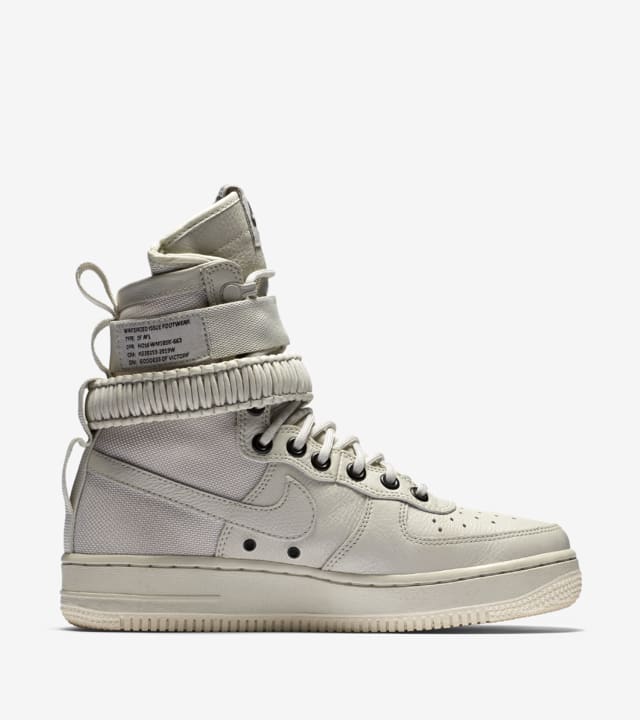 nike special field air force 1 bianche