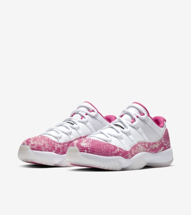 Women's Air Jordan XI Low 'White / Pink 