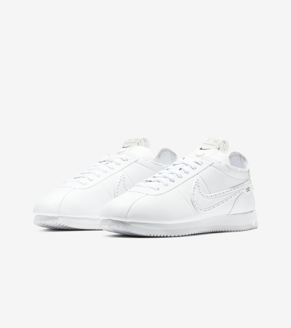 nike noise cancelling cortez