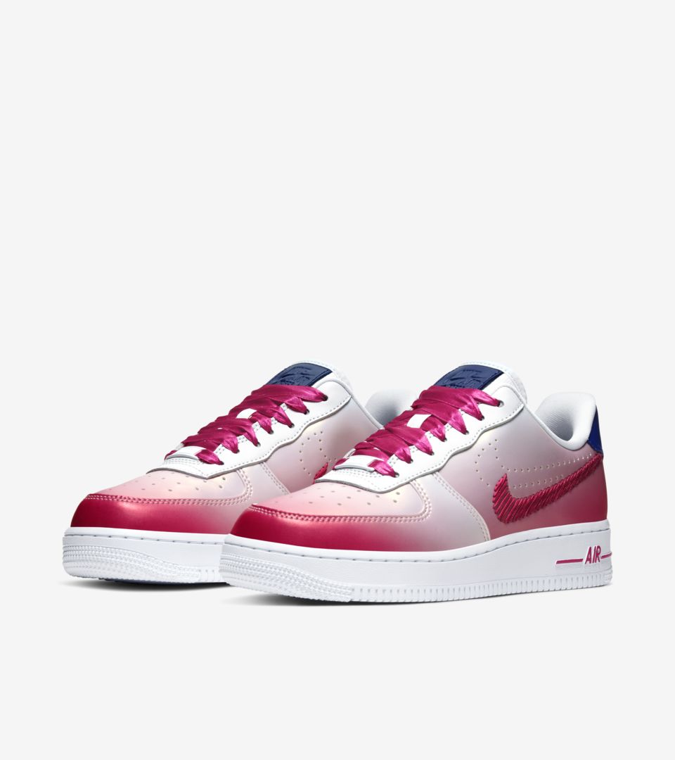 nike air force one white and pink