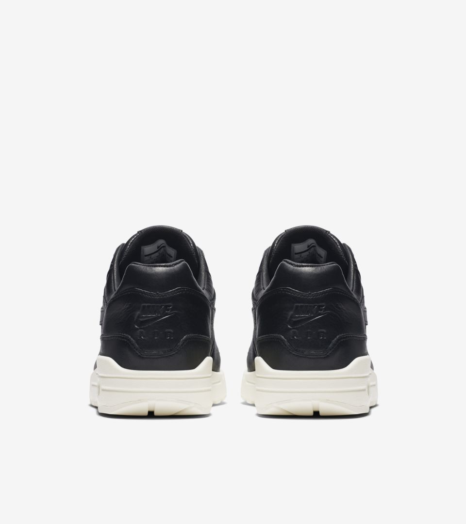 NIKELAB AIR MAX 1 PINNACLE NIKELAB AIR MAX 1 PINNACLE