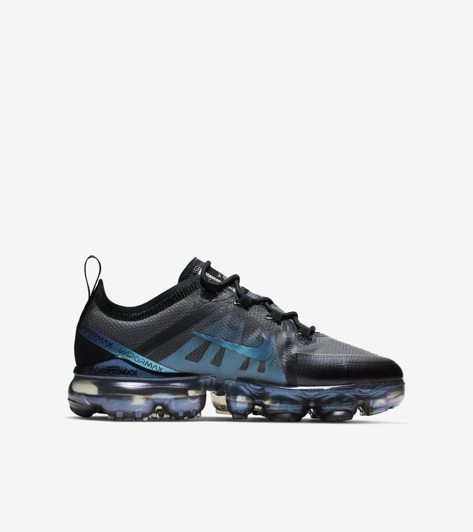 Big Kids' Air VaporMax 2019 'Throwback Future' Release Date Big Kids' Air VaporMax 2019 'Throwback Future' Release Date