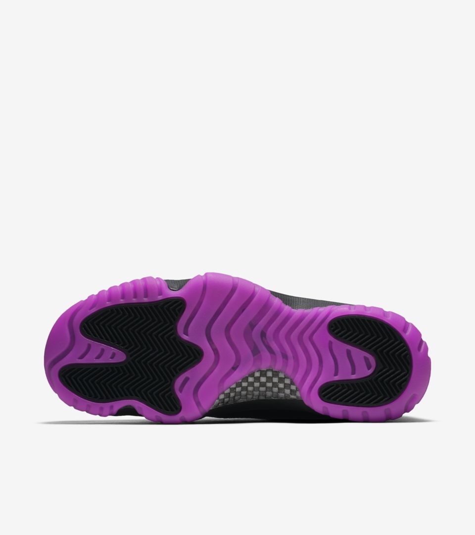 WMNS AIR JORDAN XI LOW WMNS AIR JORDAN XI LOW