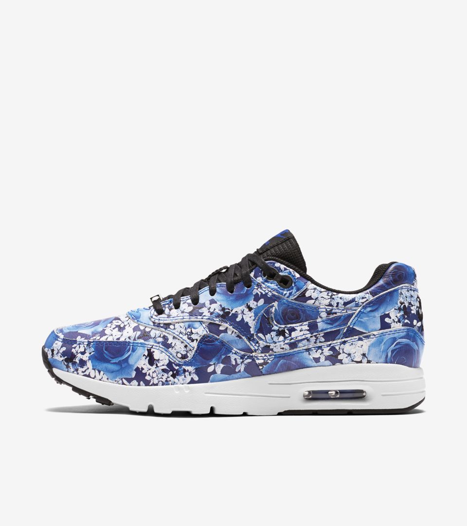 WMNS AIR MAX 1 ULTRA MOIRE WMNS AIR MAX 1 ULTRA MOIRE