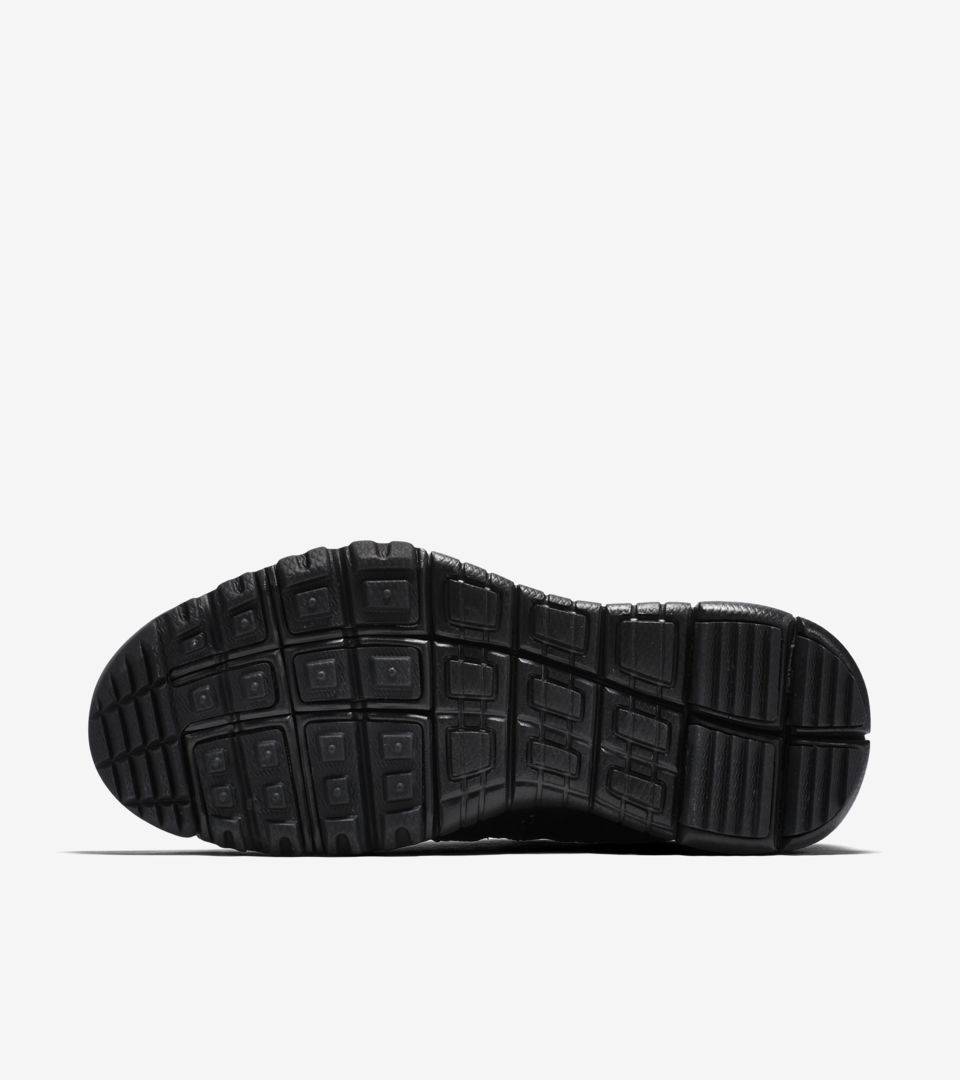 WMNS LUPINEK FLYKNIT WMNS LUPINEK FLYKNIT