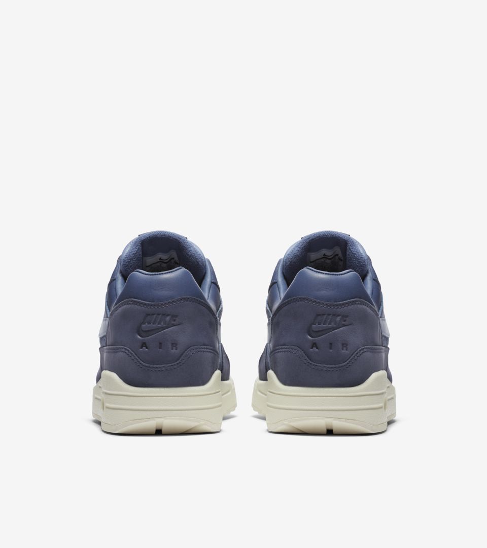 NIKELAB AIR MAX 1 PINNACLE NIKELAB AIR MAX 1 PINNACLE