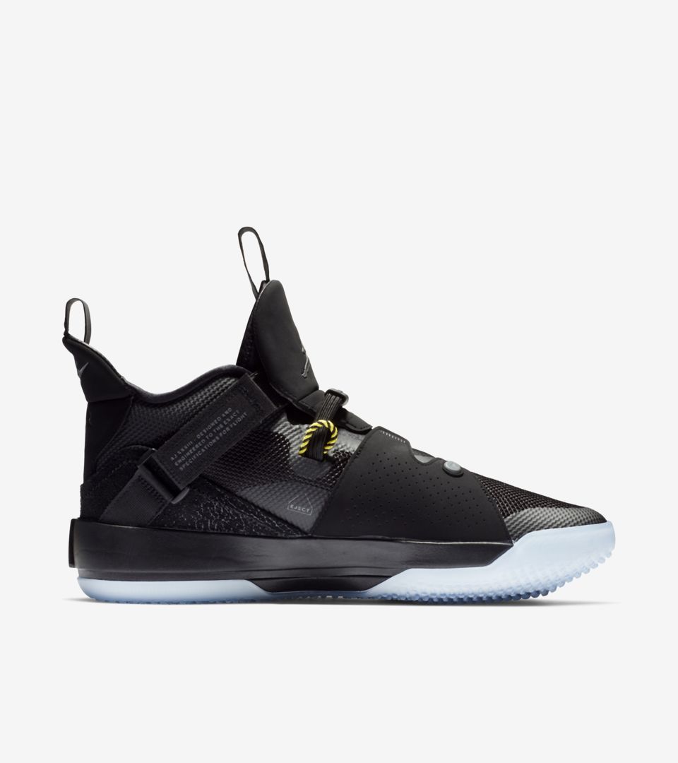 Air Jordan XXXIII PF 'Black & White & Dark Grey' Release Date. Nike⁠+ SNKRS