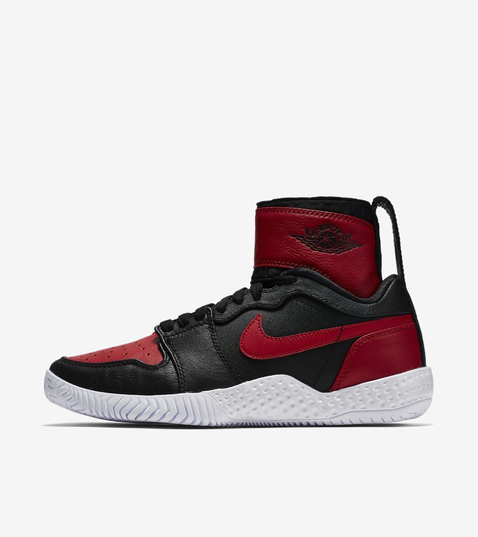 WMNS NIKECOURT FLARE AJ1 WMNS NIKECOURT FLARE AJ1