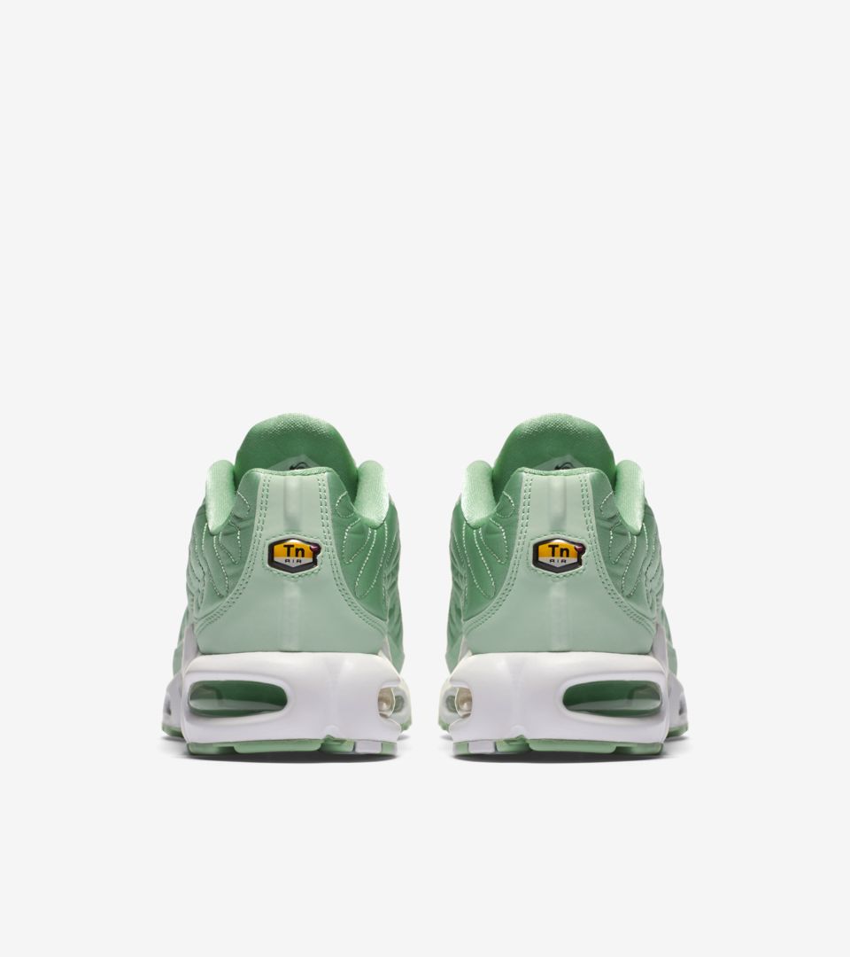 WMNS AIR MAX PLUS WMNS AIR MAX PLUS